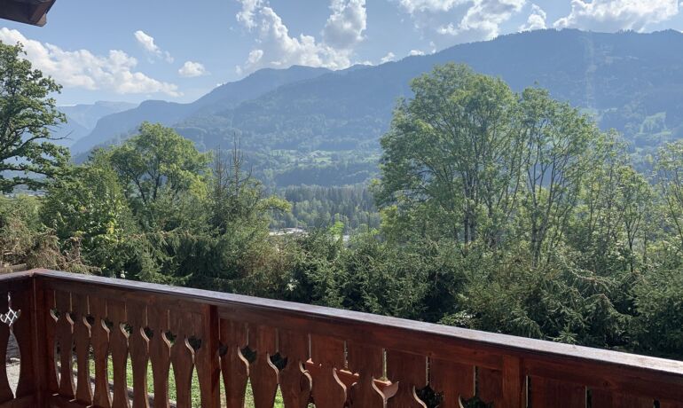 Chalet Coteau Sud – Sold