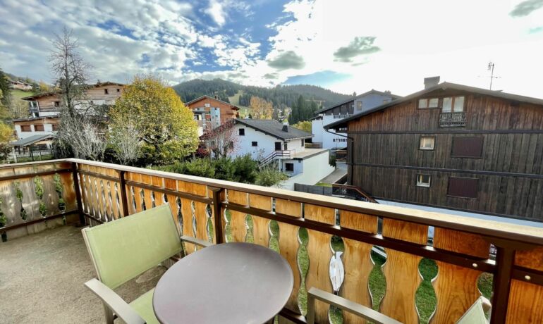 Flat 4 « Les Armaillis » – in Les Gets – under compromise of sale